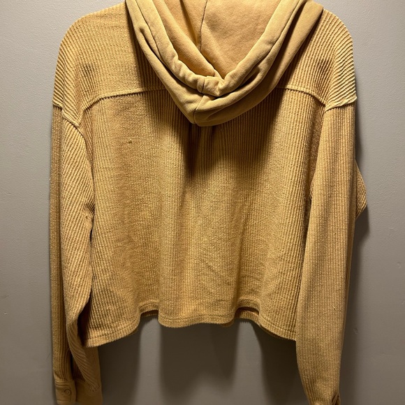 3 for 40$ Bundle A&E cardigan - Picture 6 of 6